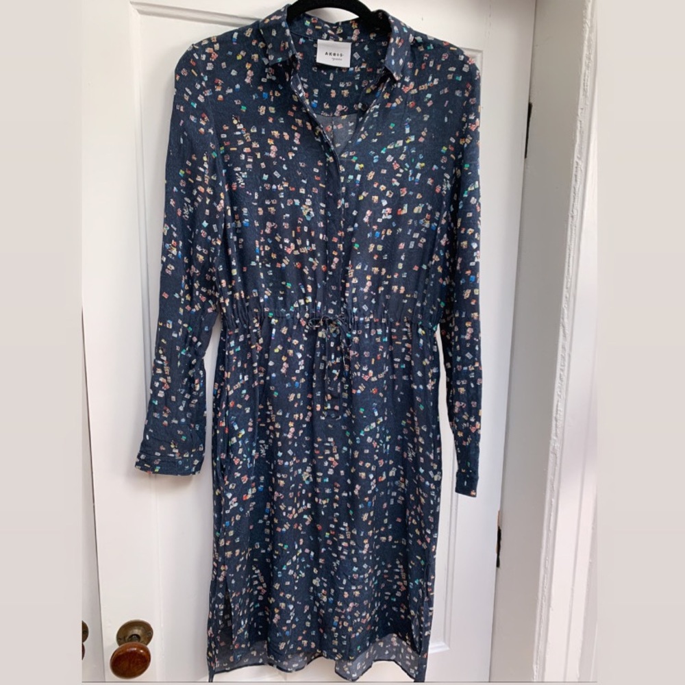 Silk collared blue dress with tie waist, Sz 6